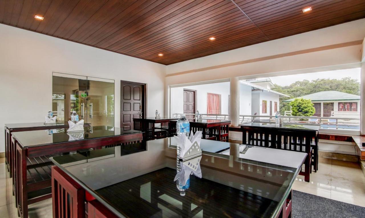 Misty Garden Resort And Spa Munnar Exterior photo